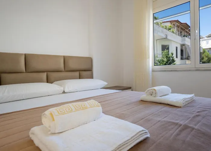 Ami * Golem (Tirana)